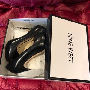 Nine West NW QT Pie Peep Toe Heels